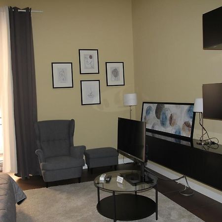 Holiday In Home Suite Archimede Катания Экстерьер фото