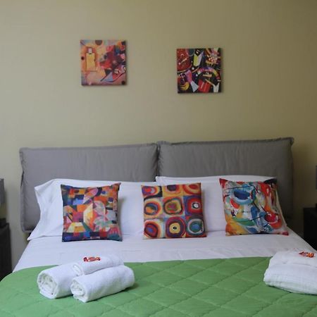 Holiday In Home Suite Archimede Катания Экстерьер фото