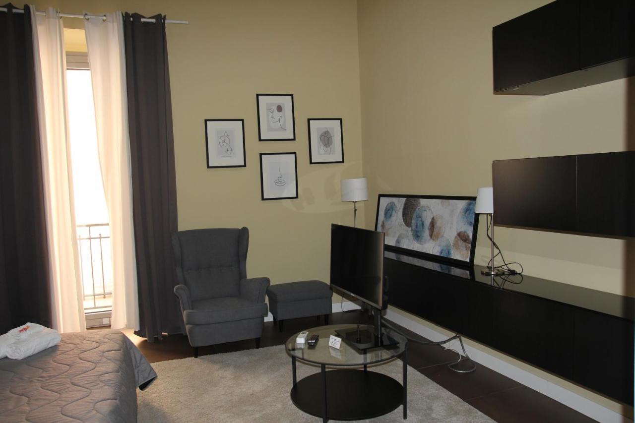 Holiday In Home Suite Archimede Катания Экстерьер фото